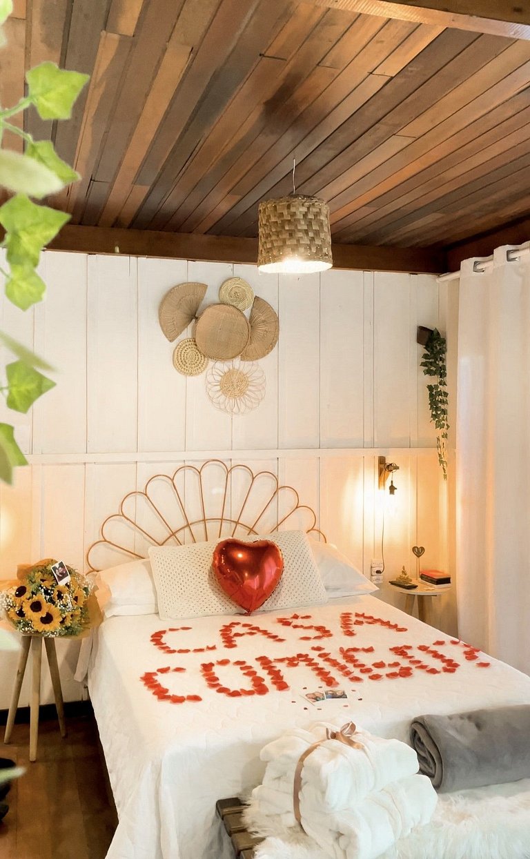 Cabana Kai | Com hidro e cinema ao ar livre