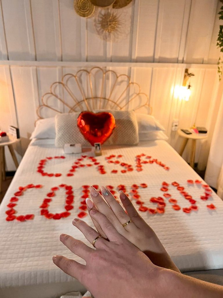 Cabana Kai | Com hidro e cinema ao ar livre