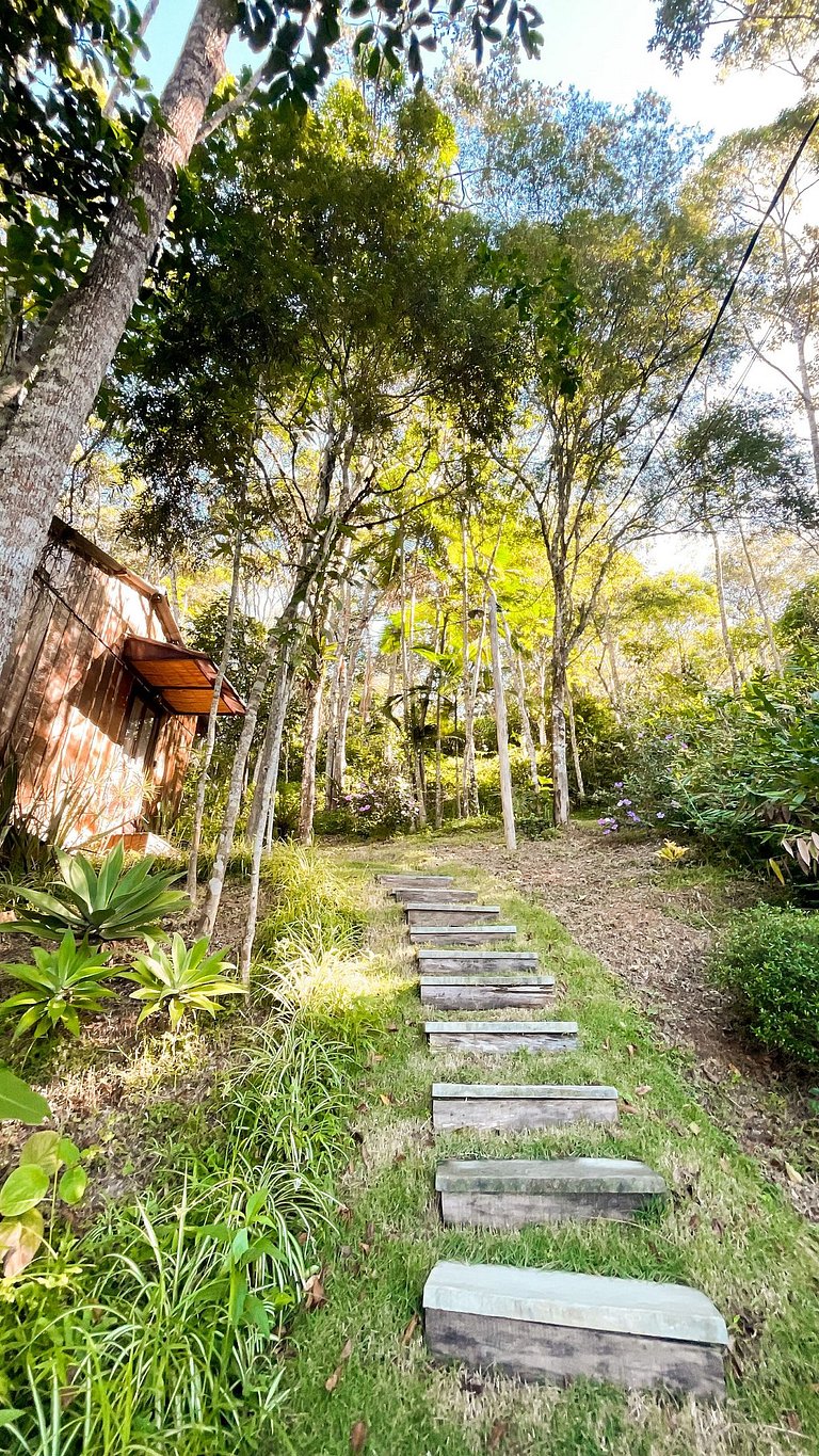 Cabana Kai | Com hidro e cinema ao ar livre