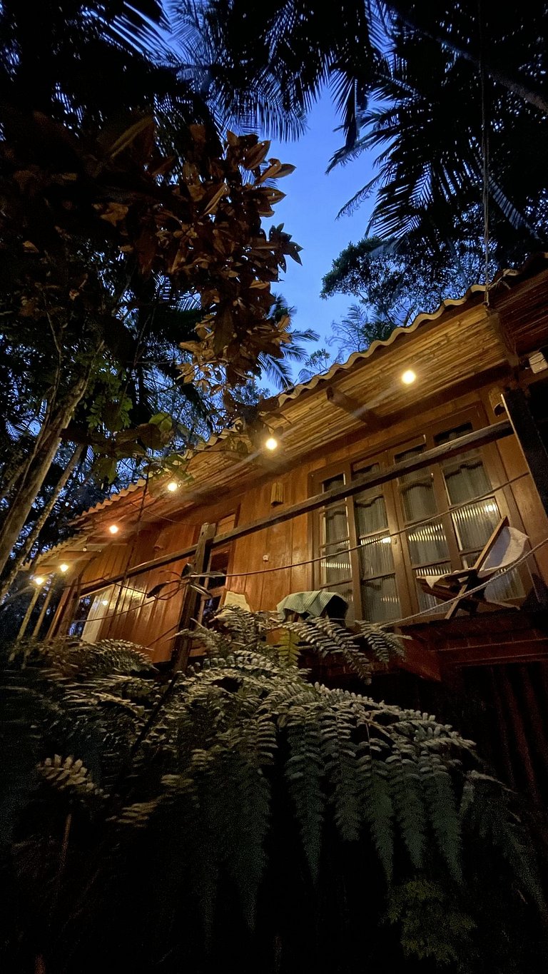 Cabana Nalu | Romântica com hidro e rede suspensa